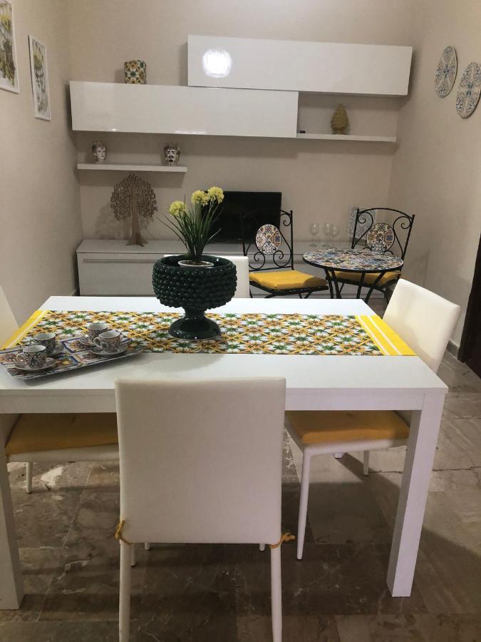 טראפטו Casa Vacanze Makari מראה חיצוני תמונה