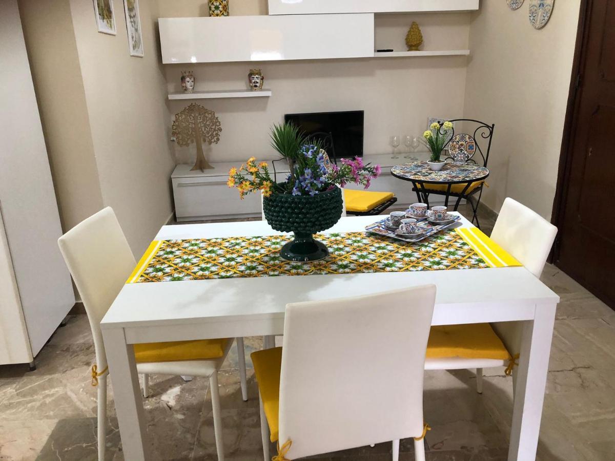 טראפטו Casa Vacanze Makari מראה חיצוני תמונה
