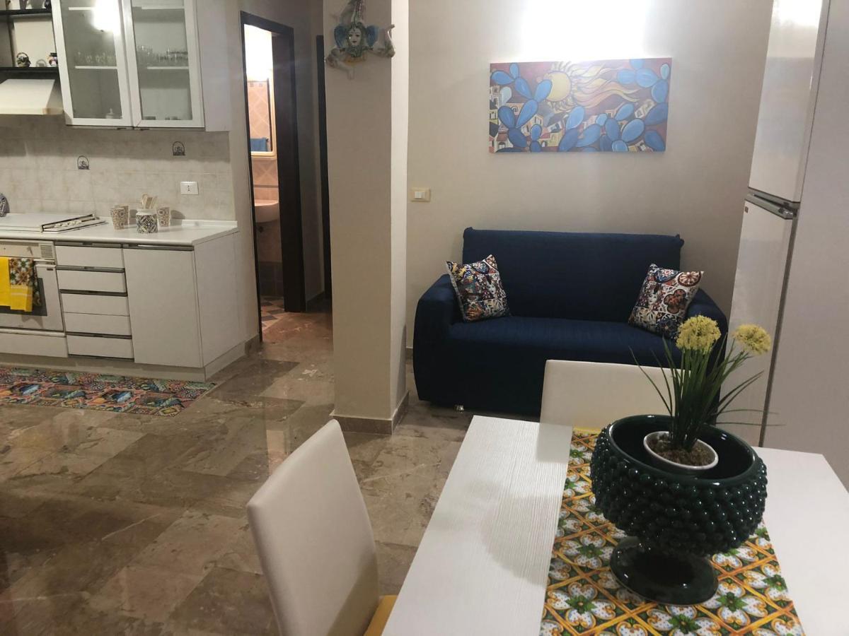 טראפטו Casa Vacanze Makari מראה חיצוני תמונה